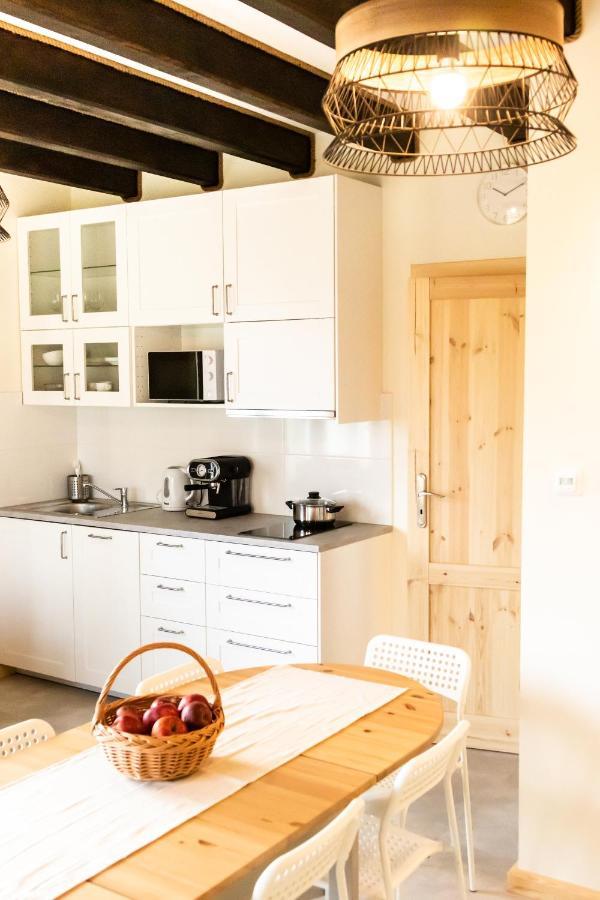 Zubrowe Siolo - Dom Nad Lakami Apartment Bialowieza Bagian luar foto